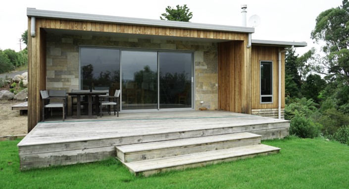 Deck and fence building in Waikato